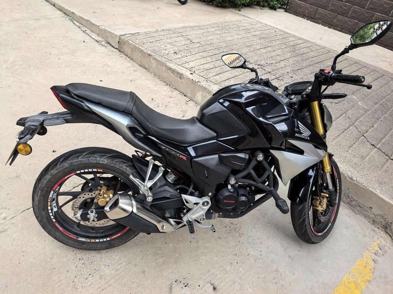 二手五羊本田CB190R 暴锋眼
