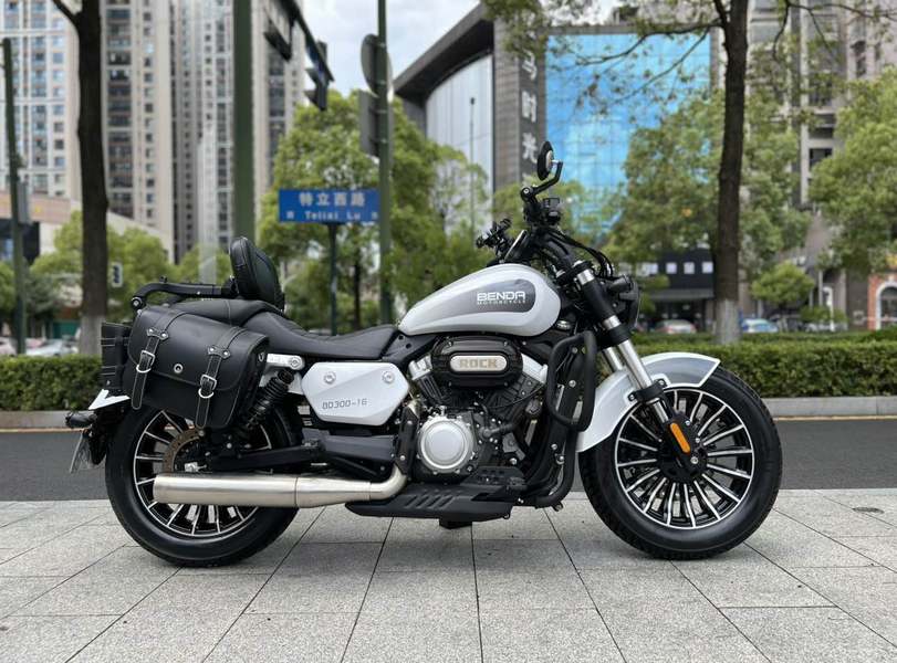 二手奔达Rock300 灰石