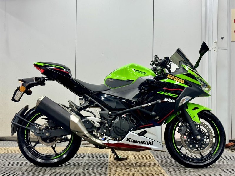 二手川崎Ninja 400