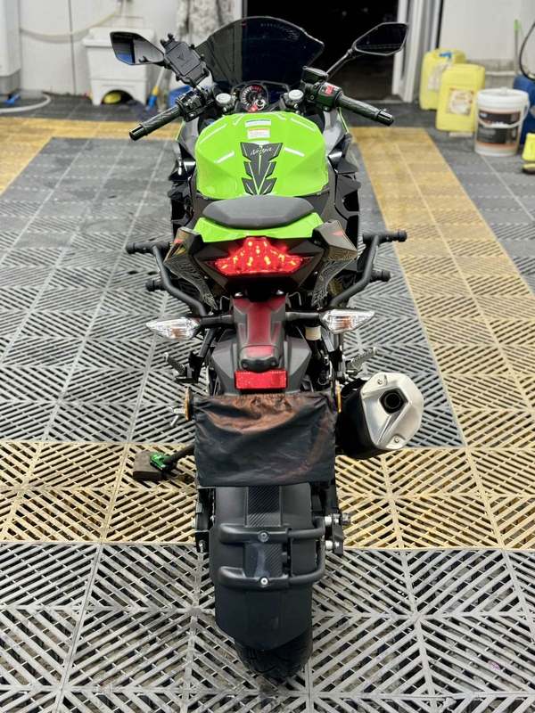二手川崎Ninja 400