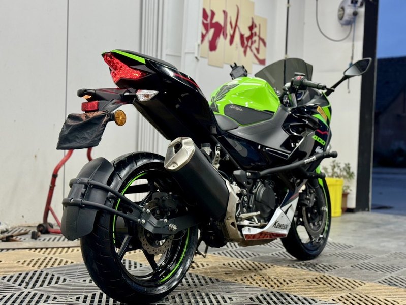 二手川崎Ninja 400
