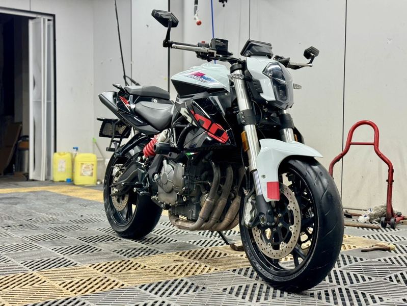 二手贝纳利TNT600i