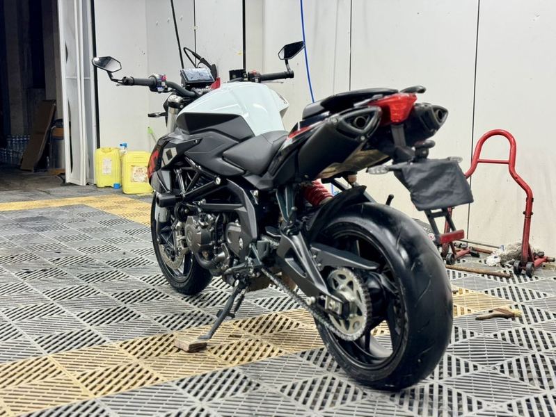 二手贝纳利TNT600i