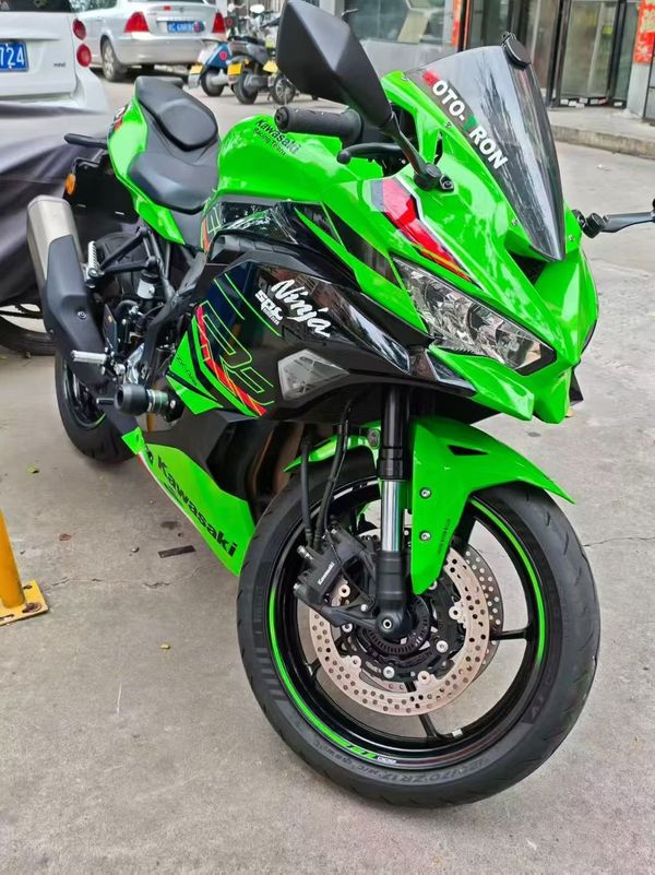 二手川崎ZX-4R