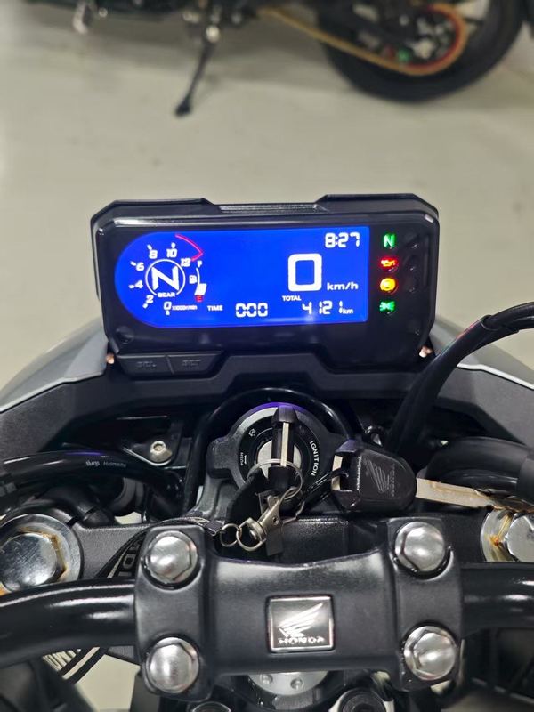 二手本田CB400F