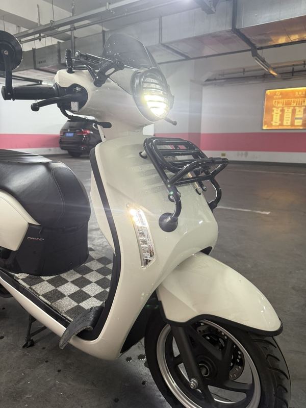 二手新大洲本田NS125LA
