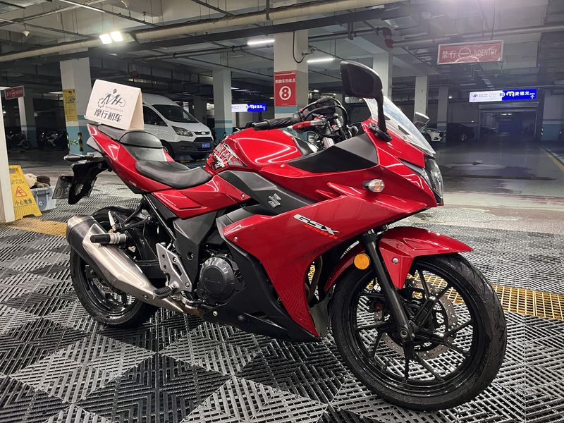 二手豪爵铃木GSX250R