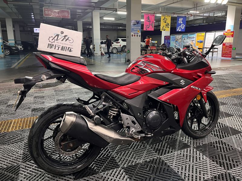 二手豪爵铃木GSX250R