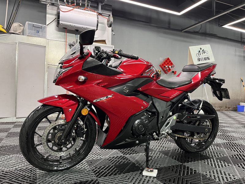 二手豪爵铃木GSX250R