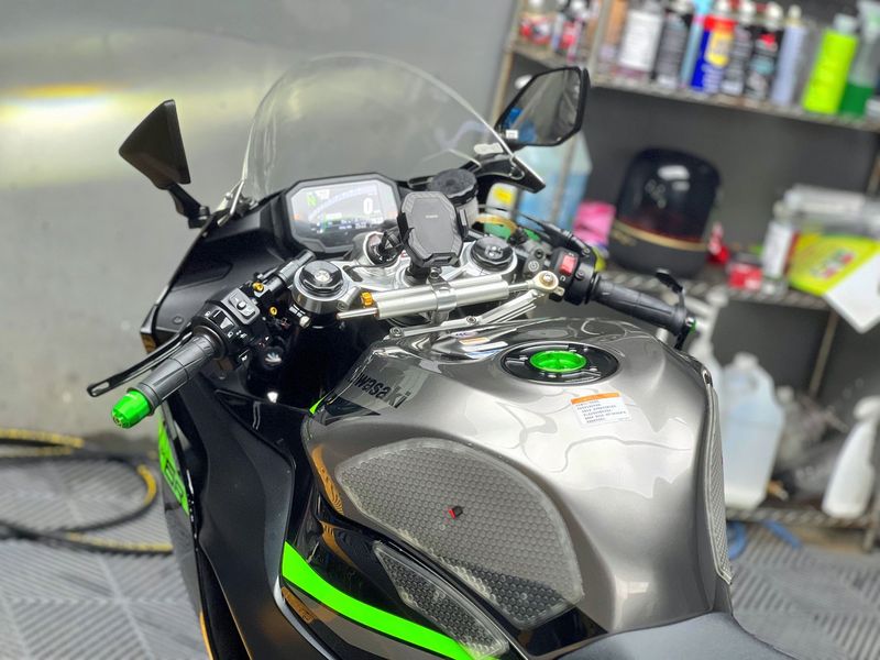 二手川崎Ninja ZX-6R 