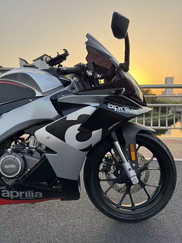 二手宗申阿普利亚GPR250R