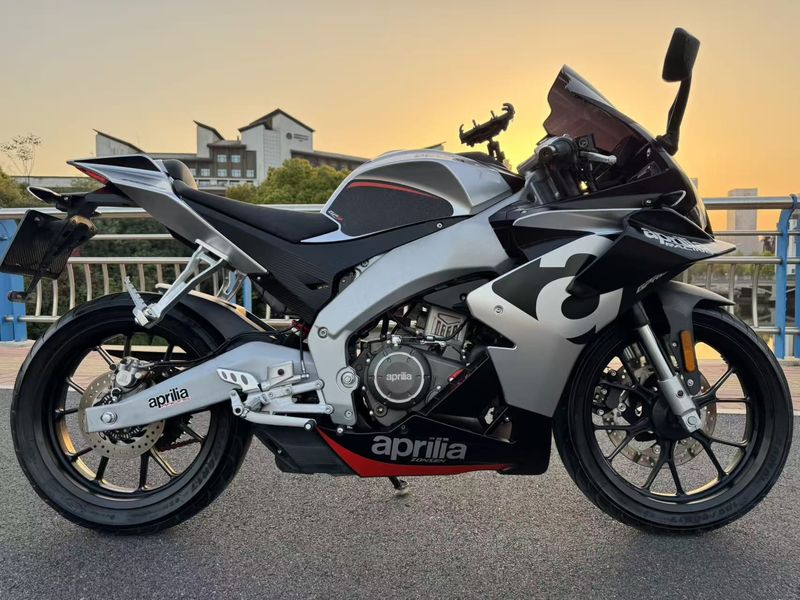 二手宗申阿普利亚GPR250R