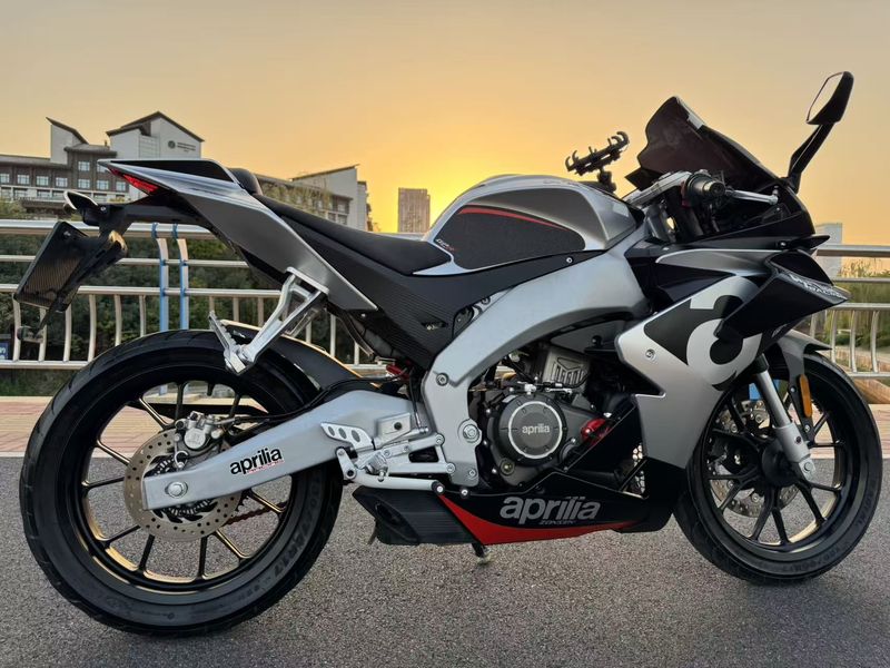 二手宗申阿普利亚GPR250R