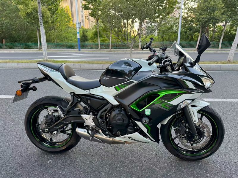 二手川崎Ninja 650 