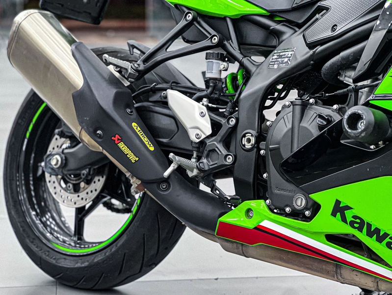 二手川崎ZX-4R