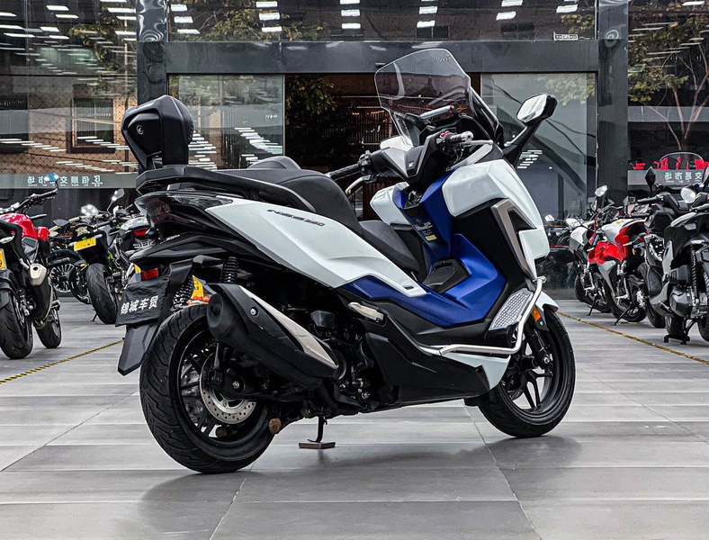 二手本田NSS350(进口)