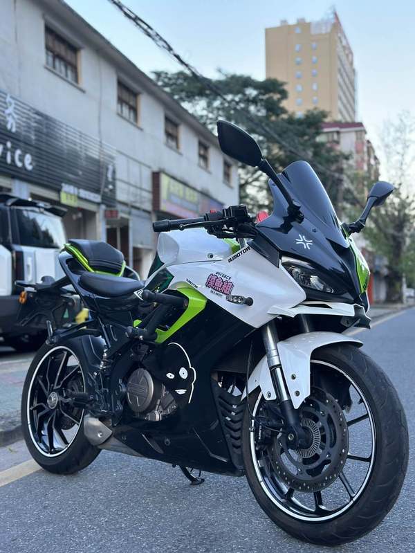 二手QJMOTOR赛250