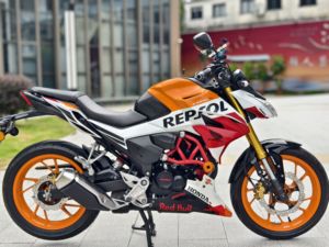 二手五羊本田CB190R 暴锋眼