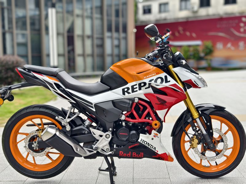 二手五羊本田CB190R 暴锋眼