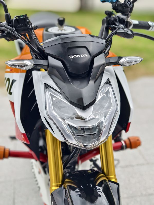 二手五羊本田CB190R 暴锋眼