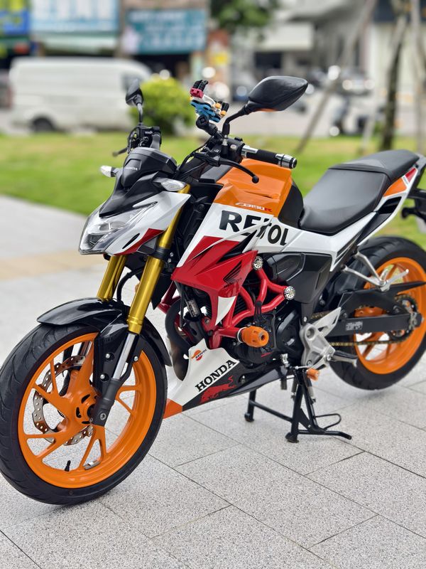 二手五羊本田CB190R 暴锋眼