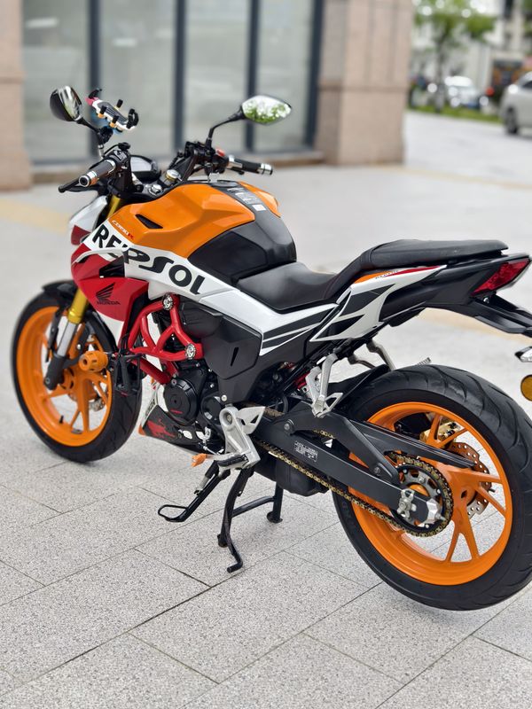 二手五羊本田CB190R 暴锋眼