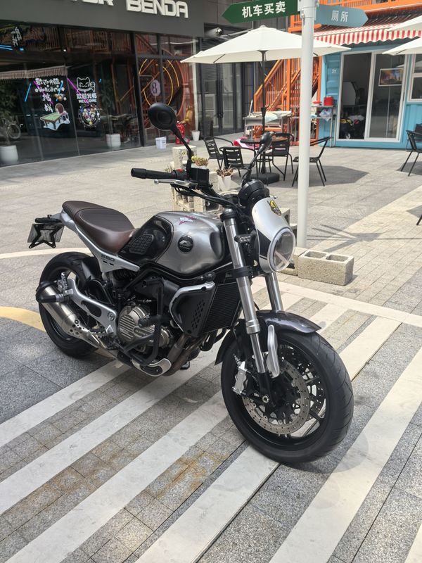 二手QJMOTOR逸550