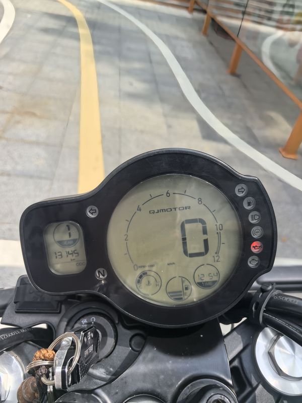 二手QJMOTOR逸550
