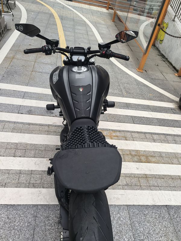 二手杜卡迪Diavel 
