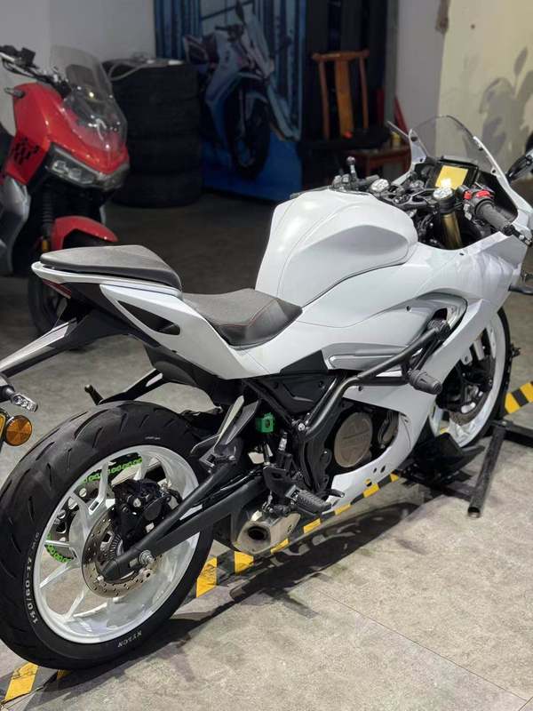 二手QJMOTOR赛250