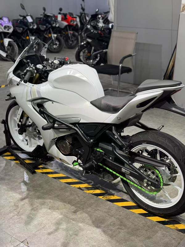 二手QJMOTOR赛250
