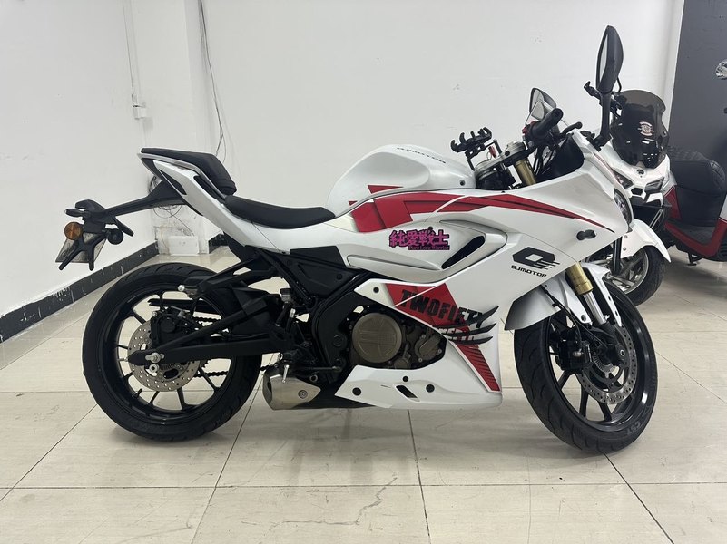 二手QJMOTOR赛250