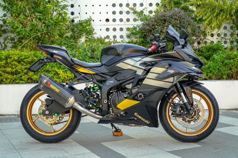 二手川崎ZX-4R