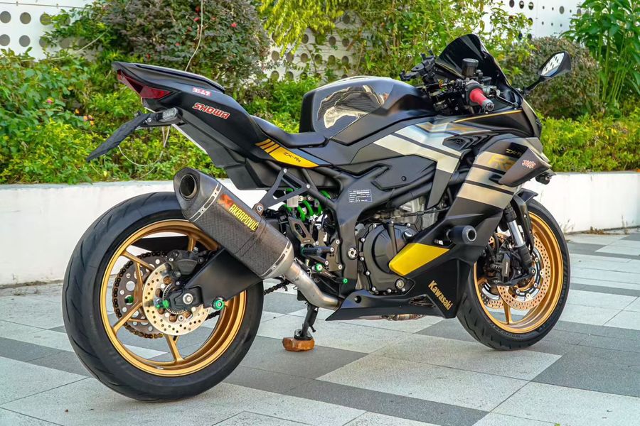 二手川崎ZX-4R