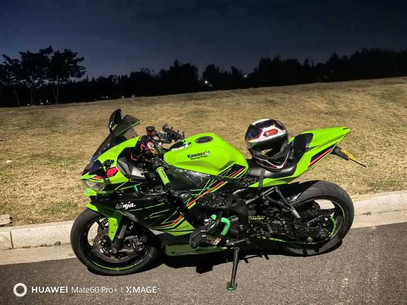 二手川崎ZX-4R
