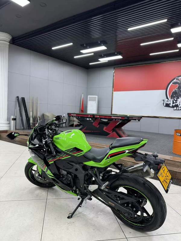 二手川崎ZX-4R