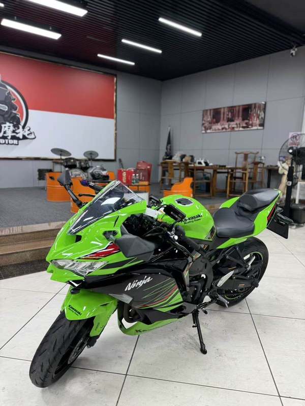 二手川崎ZX-4R