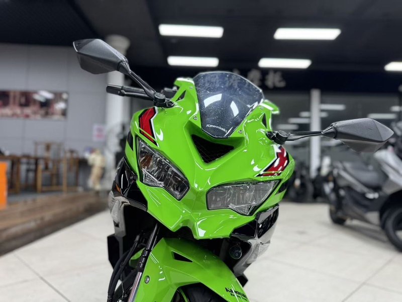 二手川崎ZX-4R