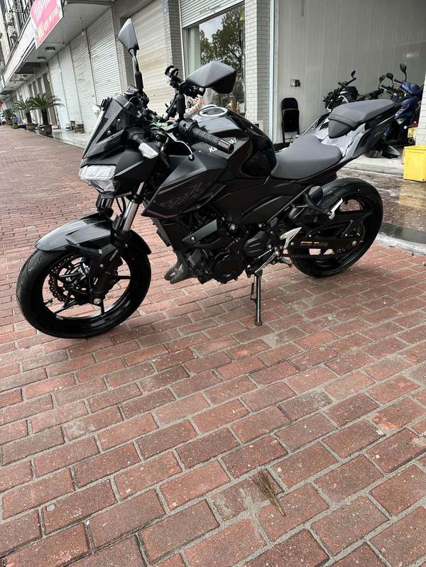 二手川崎Z400