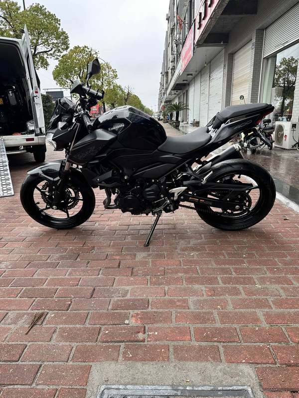 二手川崎Z400