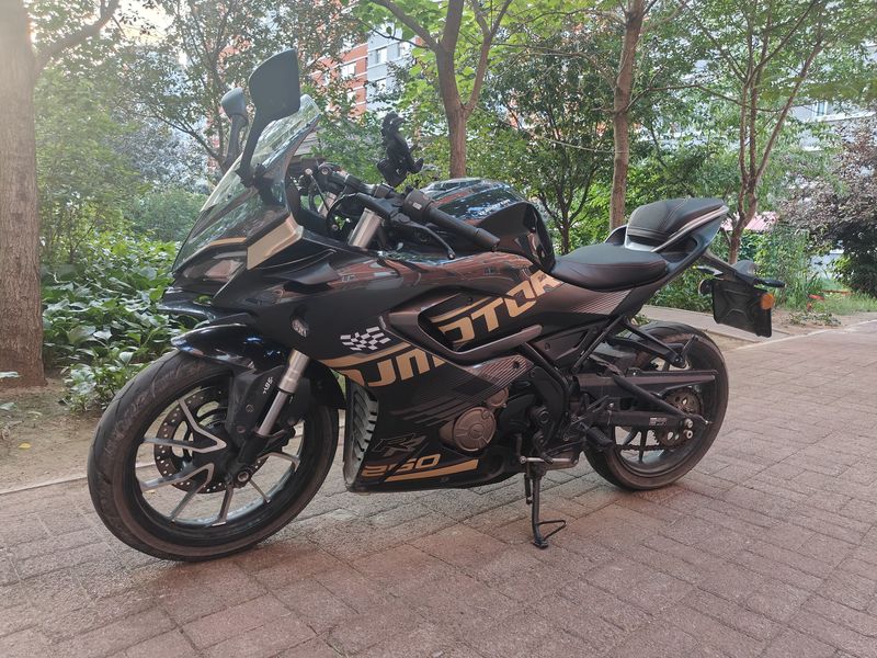 二手QJMOTOR赛250