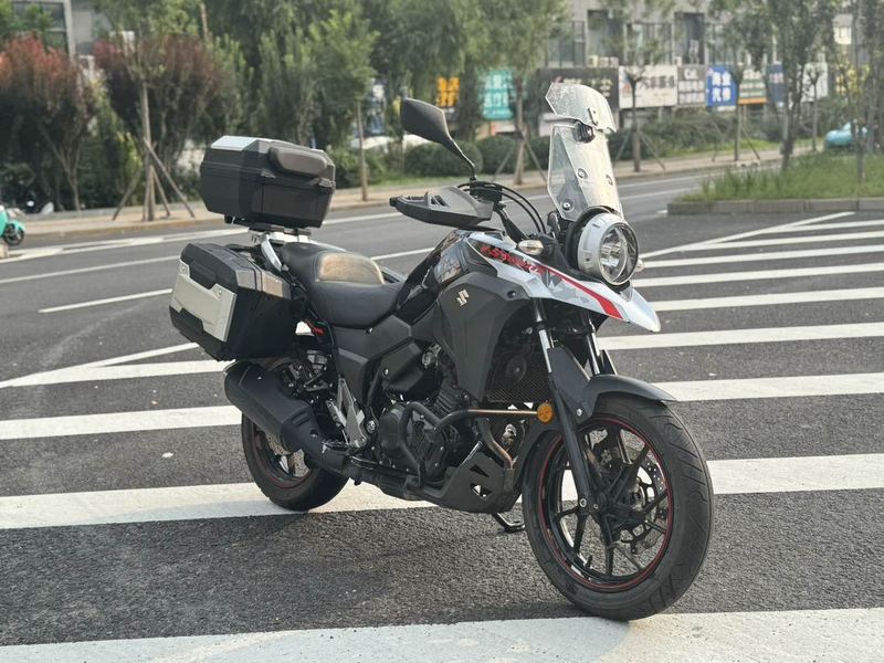 二手豪爵铃木DL250
