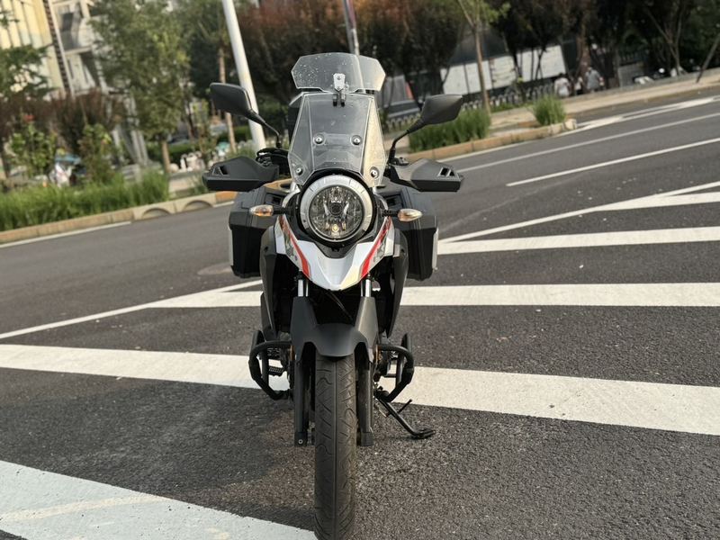 二手豪爵铃木DL250