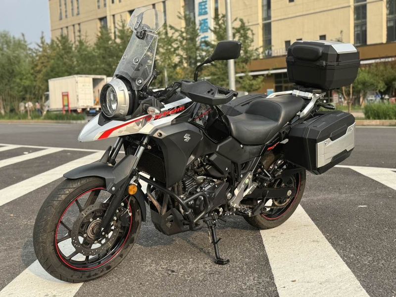 二手豪爵铃木DL250