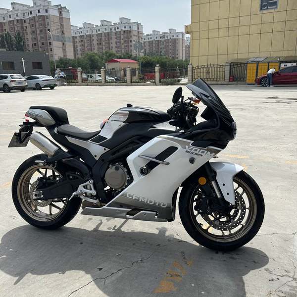 二手春风500SR VOOM