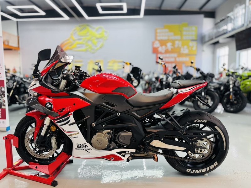 二手QJMOTOR赛600