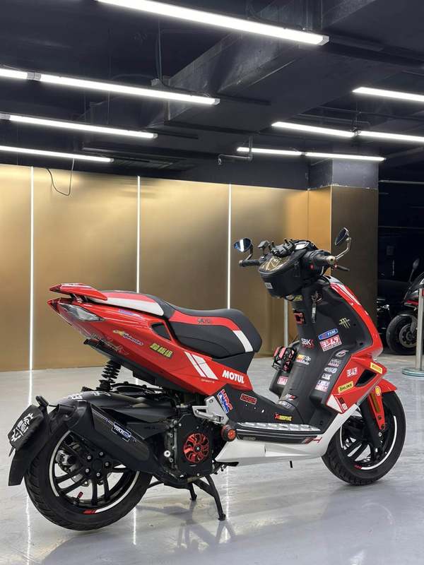 二手标致SPEEDFIGHT 4+