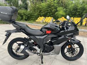 二手济南铃木极客飒 Gixxer 155