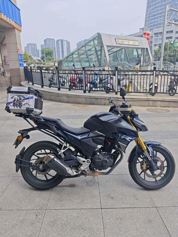 二手新大洲本田CBF190R