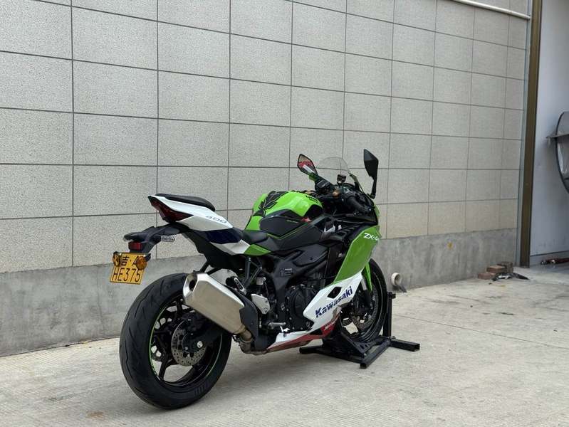 二手川崎ZX-4R
